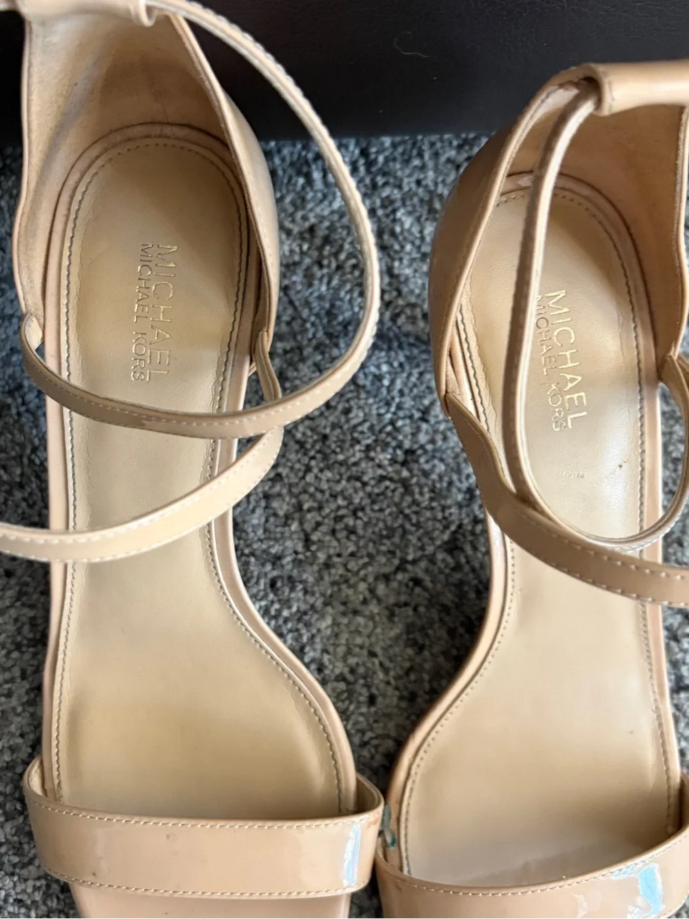 Michael Kors Nude Patent Leather Ankle Strap Heels Size 8M -VIEW CALL OUTS